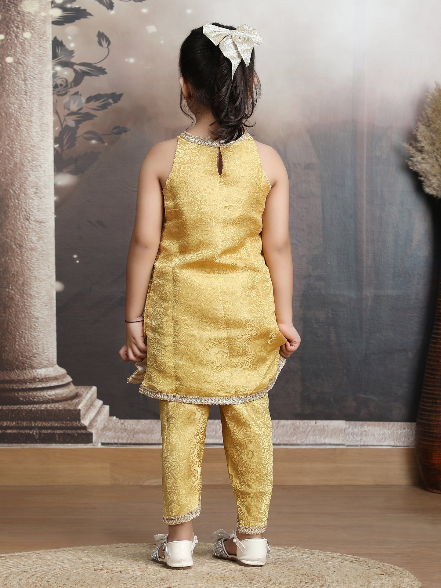 gold-dhoti-suit  M250327