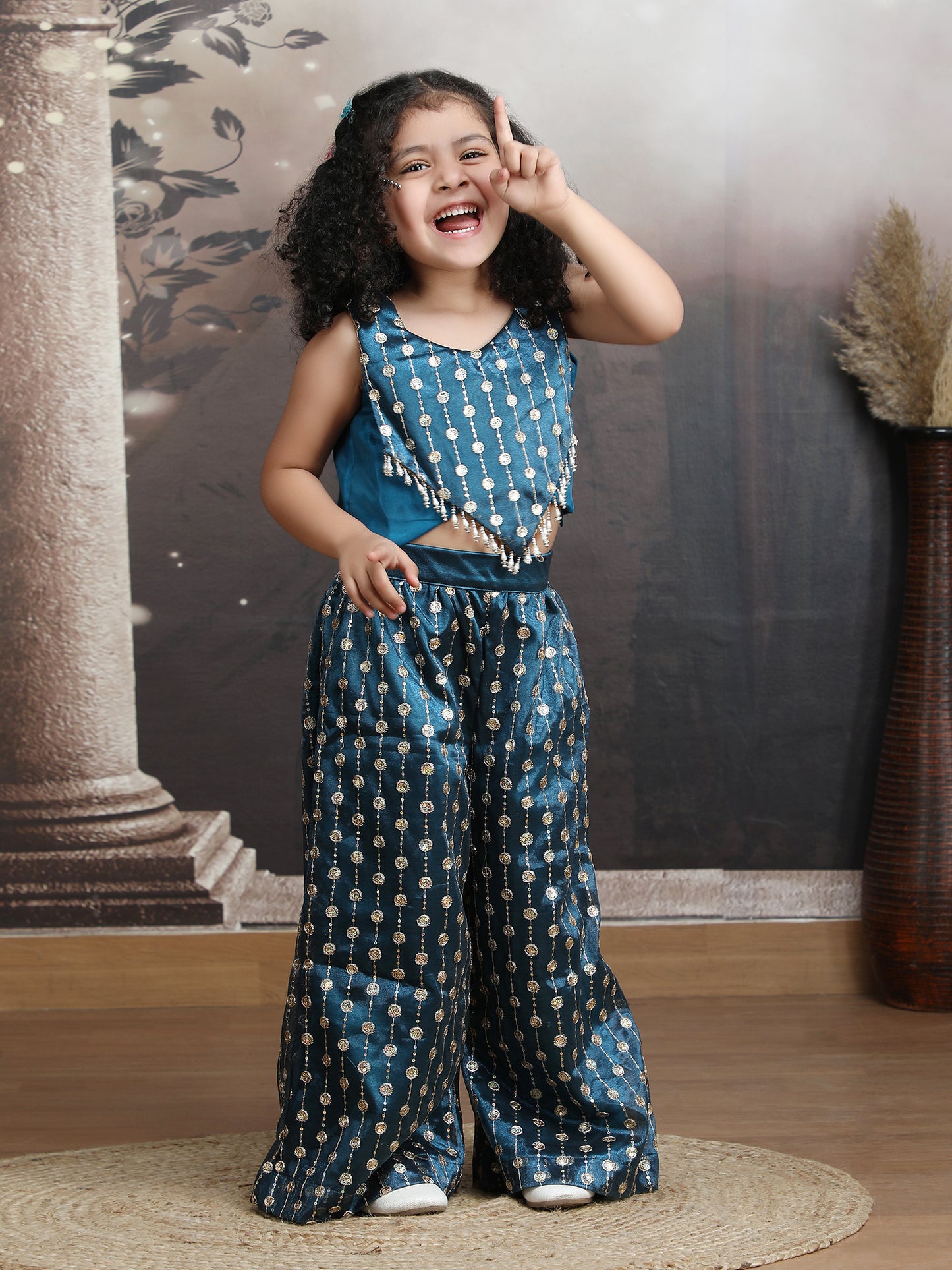 Green Color Ethnic Wear Sleeveless plazzo top Set For Girls M250319