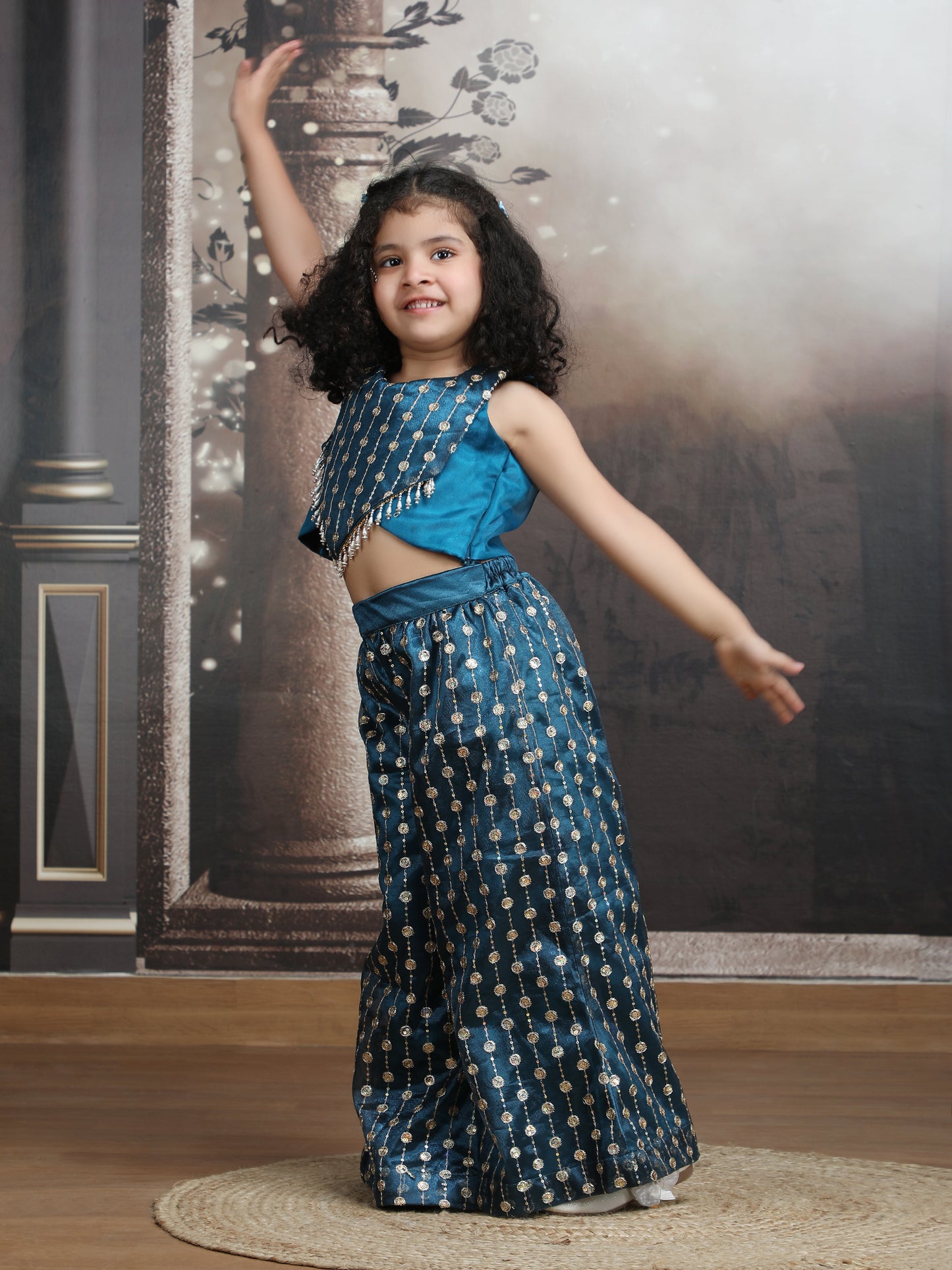 Green Color Ethnic Wear Sleeveless plazzo top Set For Girls M250319