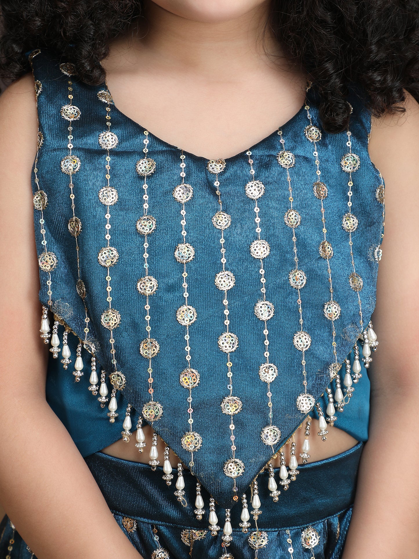 Green Color Ethnic Wear Sleeveless plazzo top Set For Girls M250319