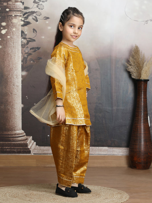 yellow embroidery salwar suit  M250325