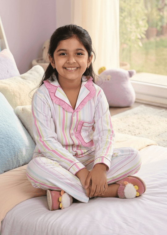 Girls white printed night suit set