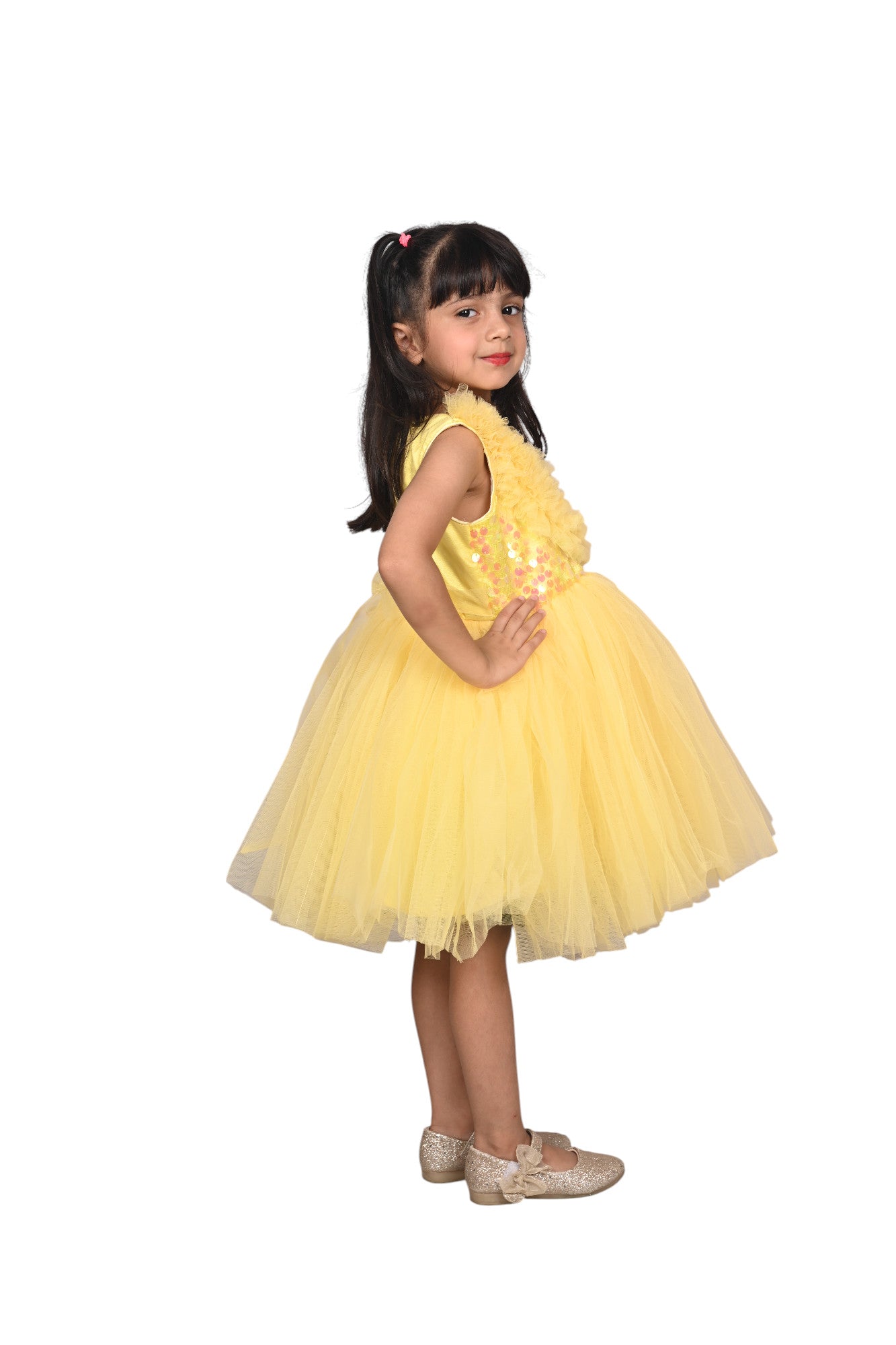 Sibling set in yellow and black