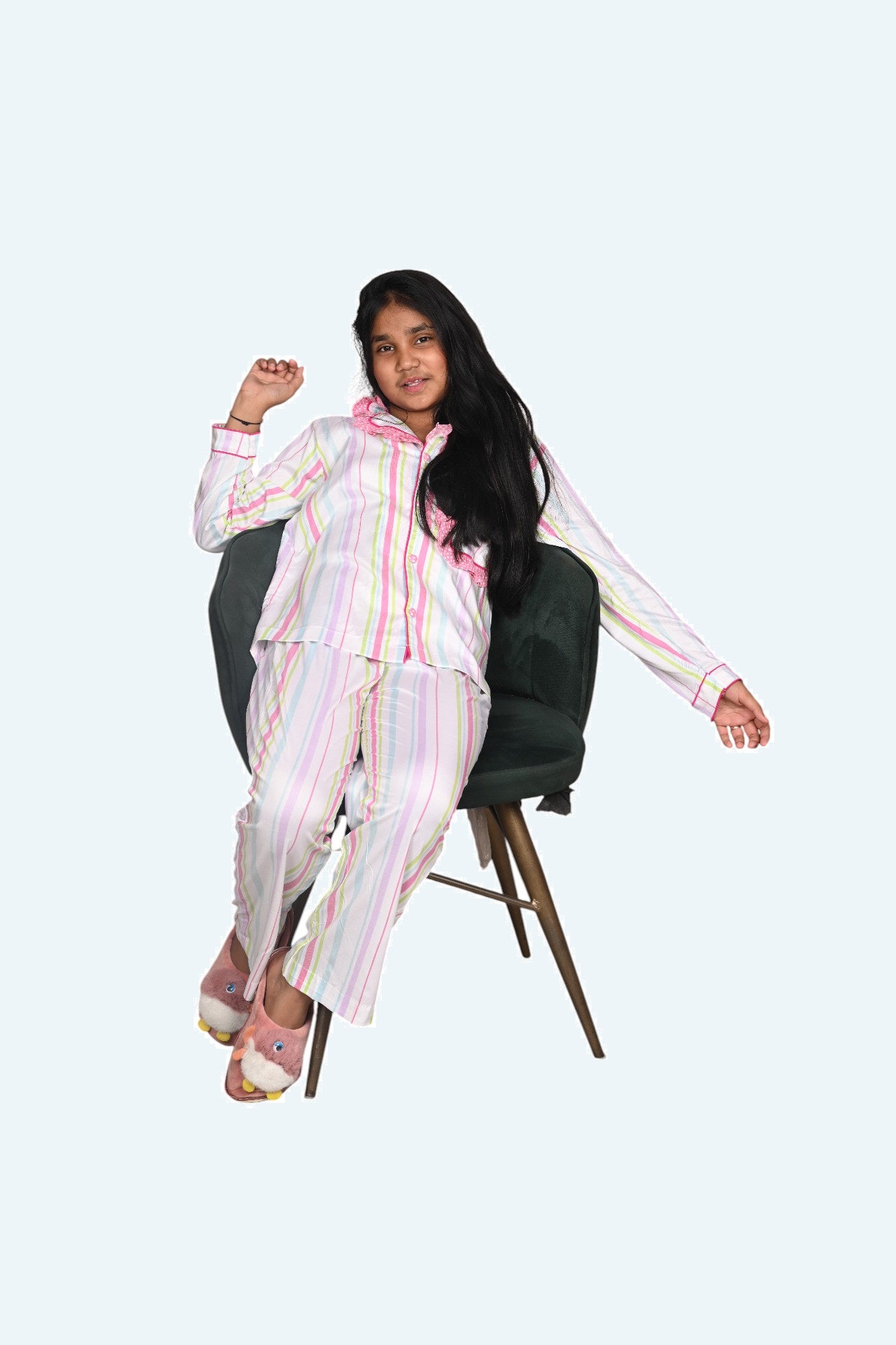 Girls white printed night suit set